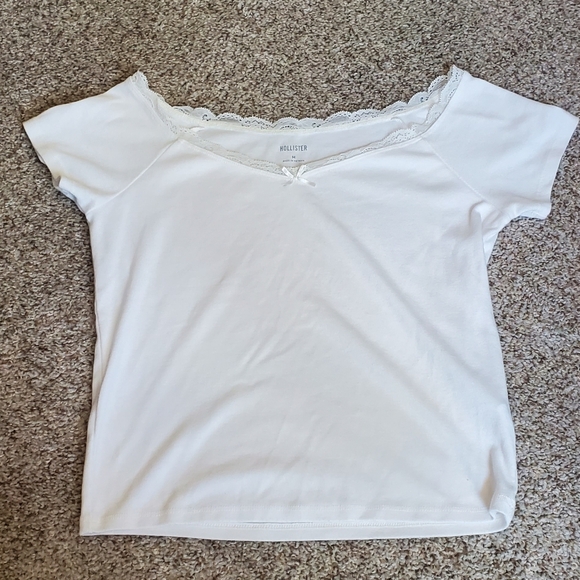 Hollister Tops - Hollister White Short Sleeve Lace-Trim Tee